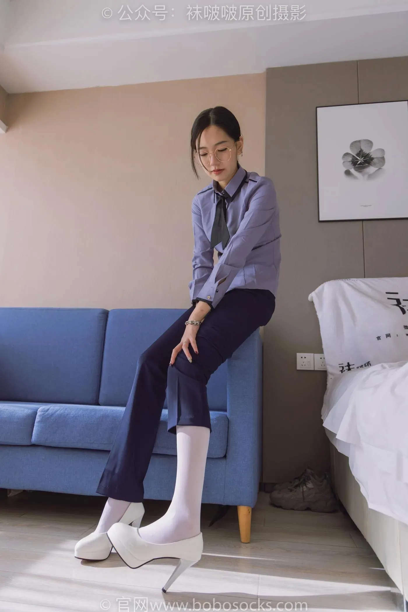 [BoBoSocks袜啵啵]NO.178 小甜豆-高跟鞋、厚白丝、ol风裤里丝 [140P]插图4